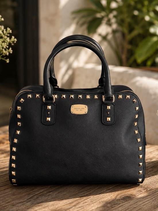 Michael Kors Handbags - Michael Kors Black leather Satchel Gold Stud structured tote
